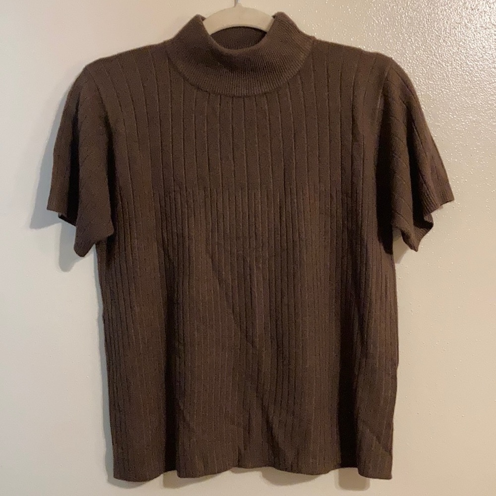 Vintage knit top